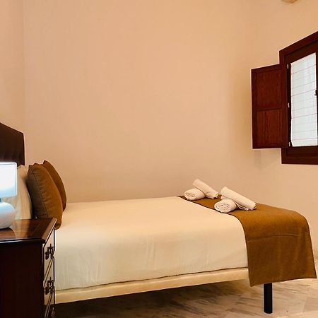 Apartamento Plaza Del Salvador Cuesta Del Rosario Севилья Экстерьер фото