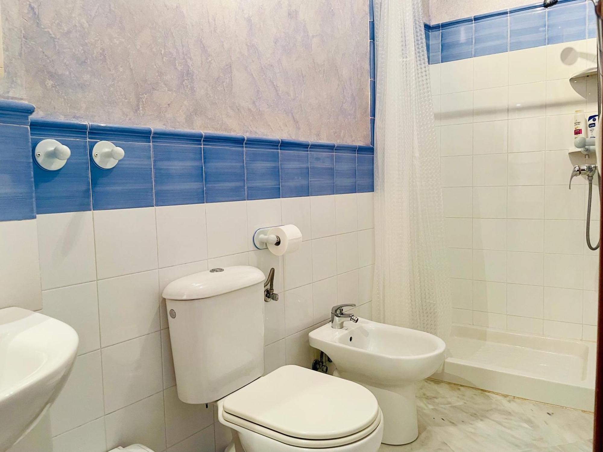 Apartamento Plaza Del Salvador Cuesta Del Rosario Севилья Экстерьер фото