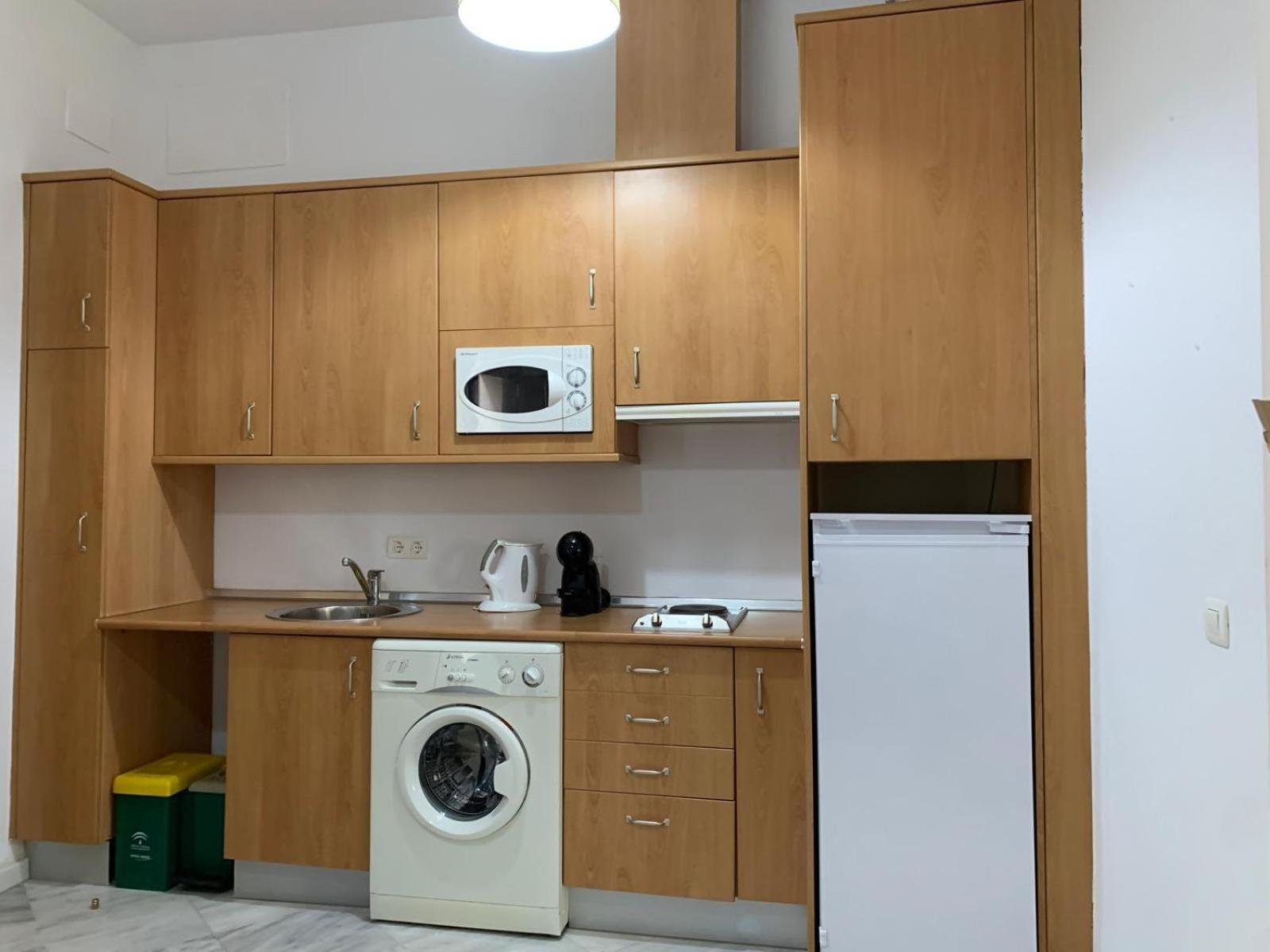 Apartamento Plaza Del Salvador Cuesta Del Rosario Севилья Экстерьер фото